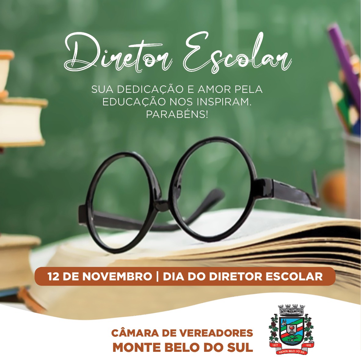 12 de novembro, comemora-se o dia do Diretor Escolar