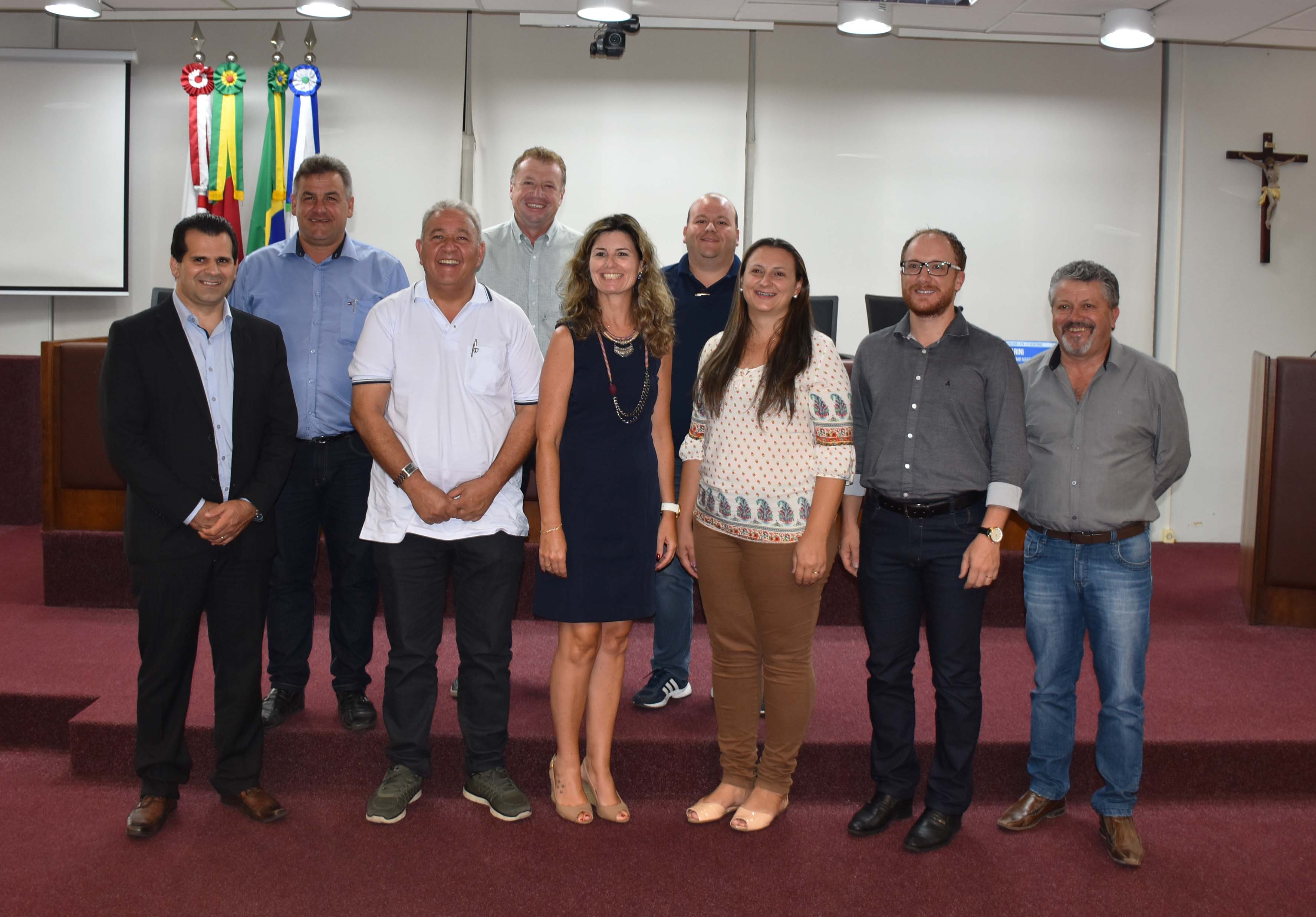 Parlamento Regional define Fórum de Debate da Cadeia Produtiva da Uva e do Vinho 